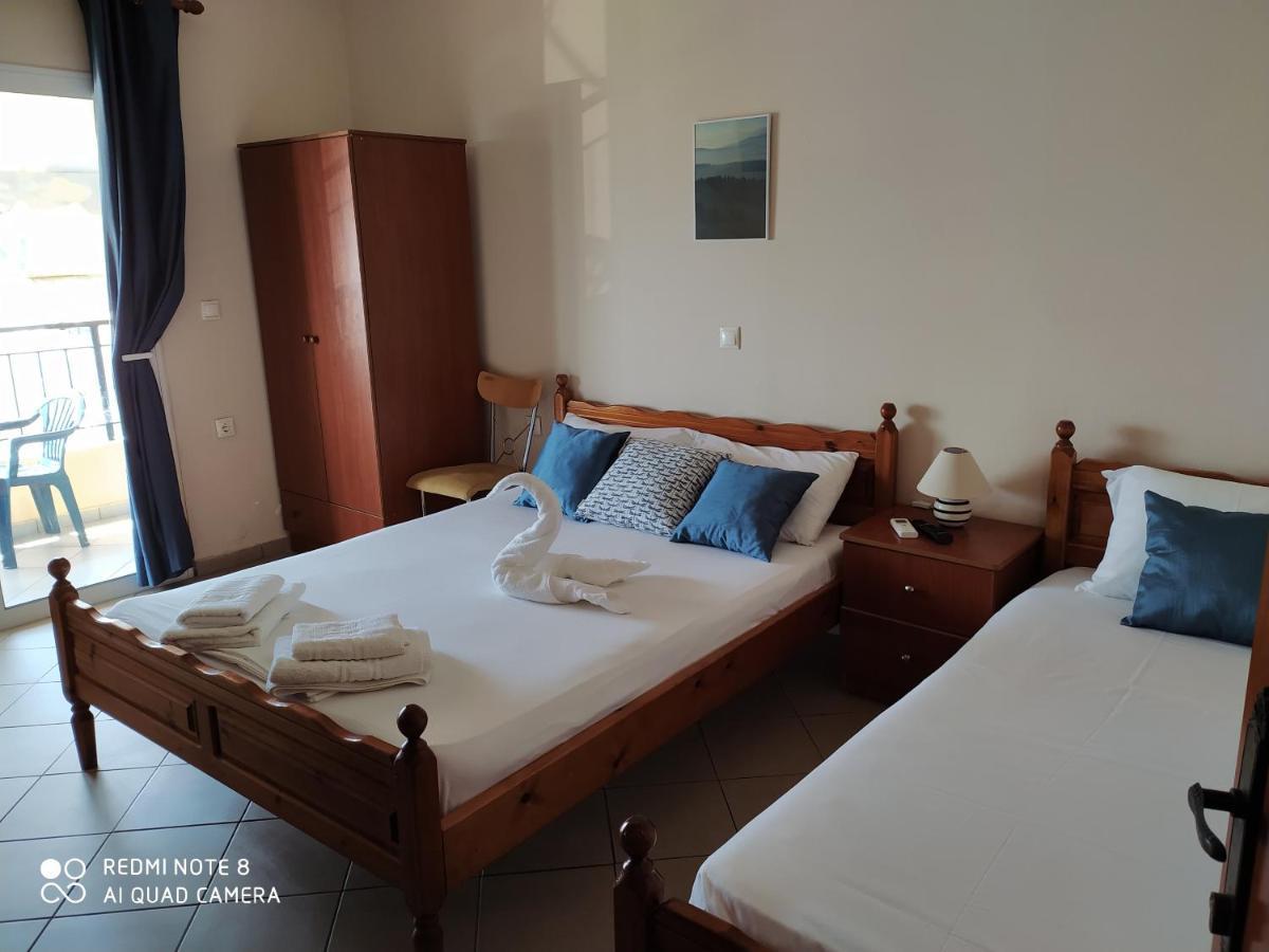 Brb Rooms Himare Buitenkant foto