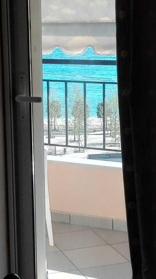 Brb Rooms Himare Buitenkant foto