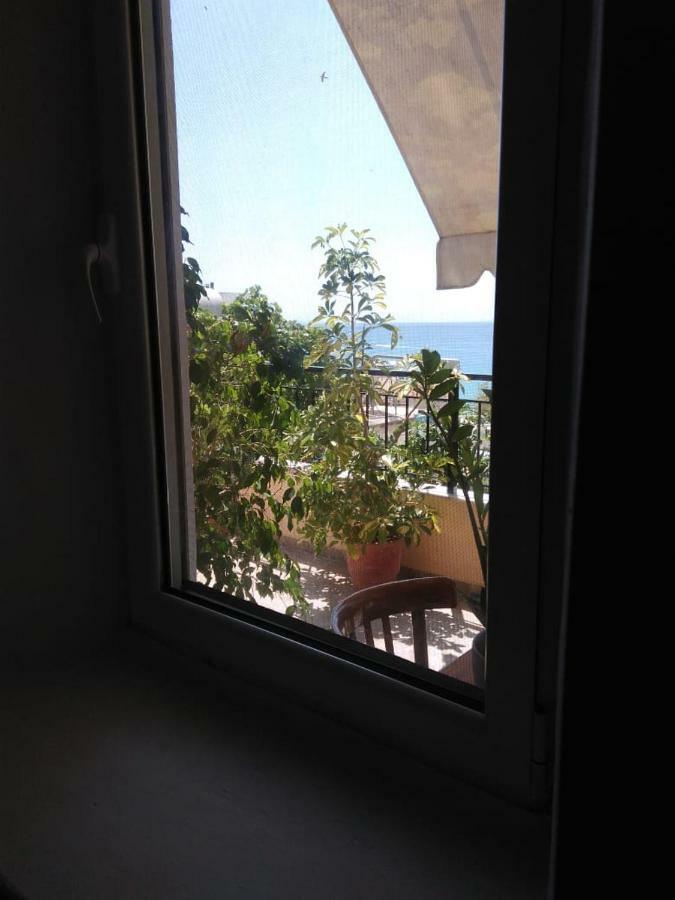 Brb Rooms Himare Buitenkant foto